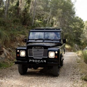 64073e75-7b49-452f-9616-f34a6f2aad5e Land Rover santana